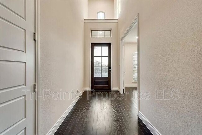 Building Photo - 3705 Birch Wood Ct