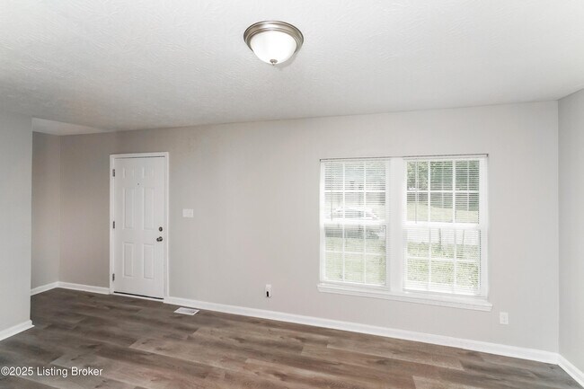 Foto del edificio - 214 N 24th St