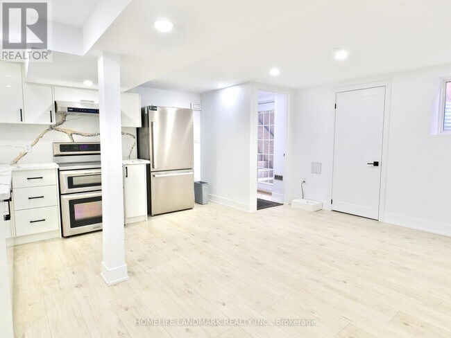 Photo du bâtiment - 19 Rice Dr