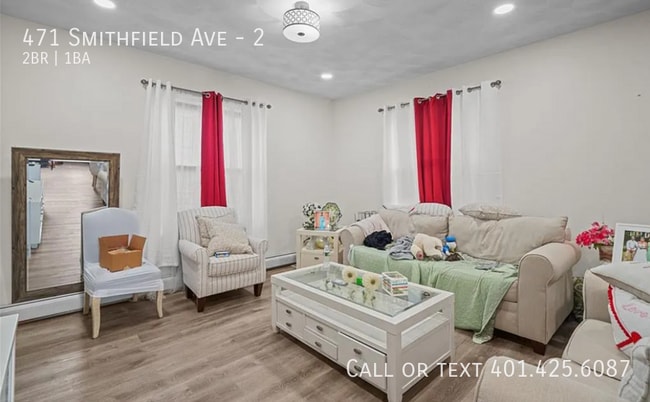 Foto del edificio - 471 Smithfield Ave
