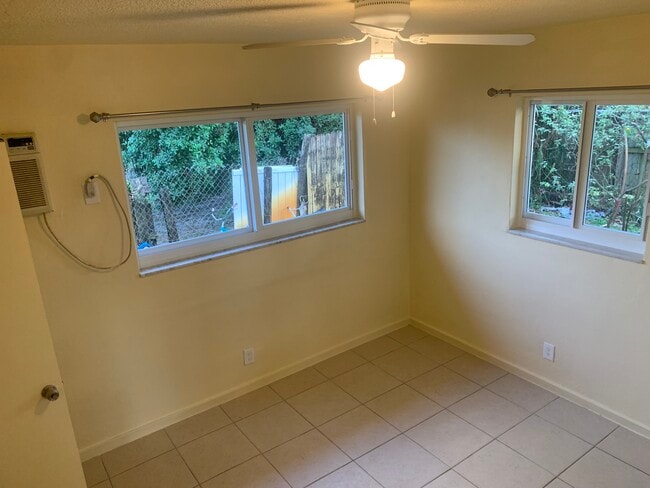 Bedroom - 3112 SW 12th Plz