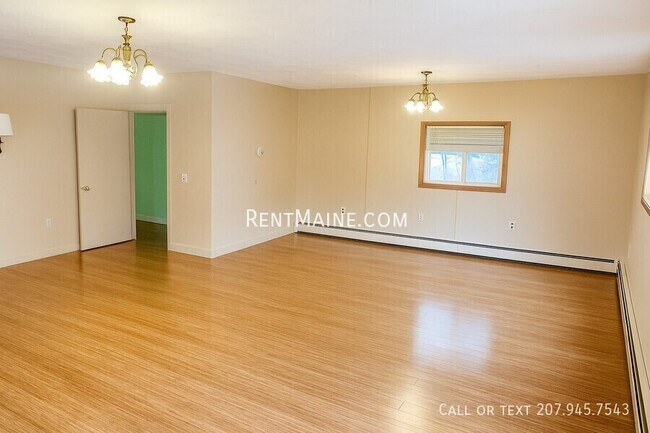 Foto del edificio - 619 Main Rd