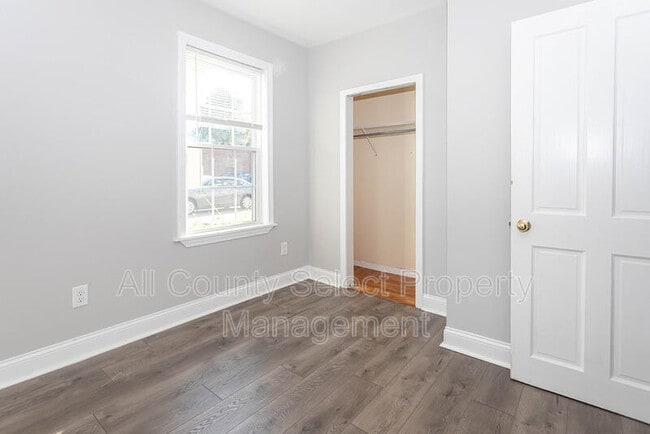 Building Photo - 69 Tremont St