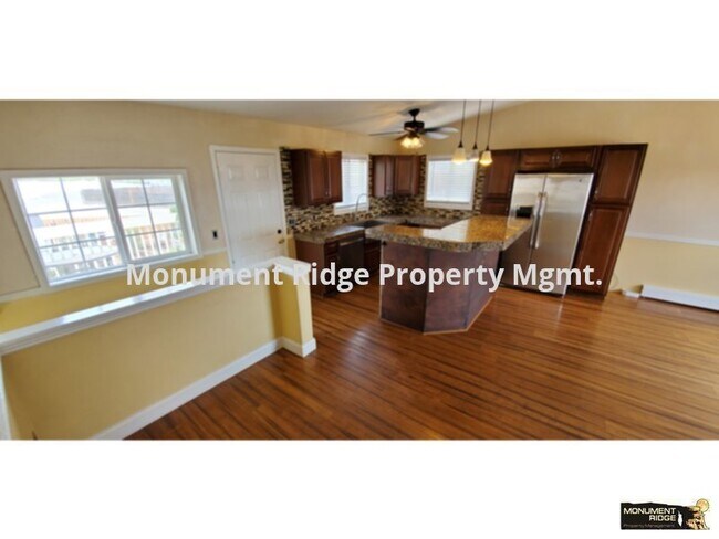Foto del edificio - 2844.5 Grand Cascade Ct