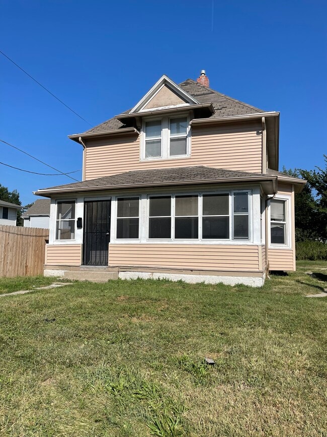 Building Photo - 4809 N 24th St