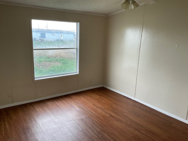 Building Photo - 155 Bedrock Trail Rd