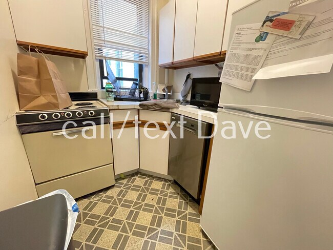 Foto del edificio - 313 Allston St