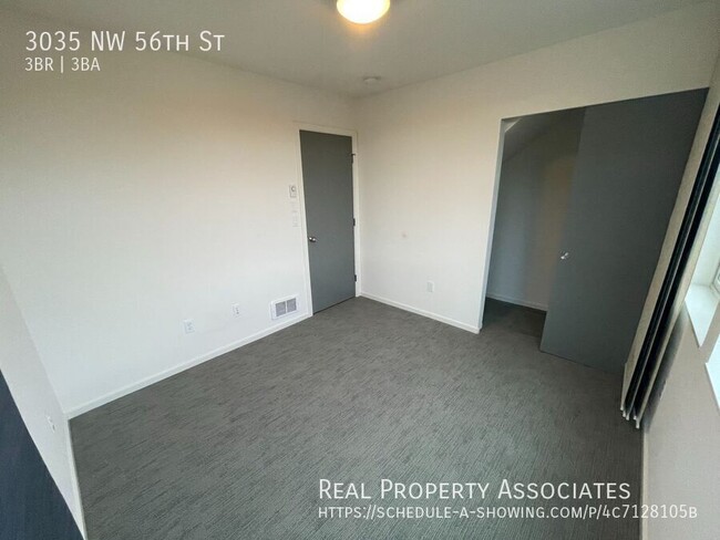 Building Photo - 3035 NW 56th St