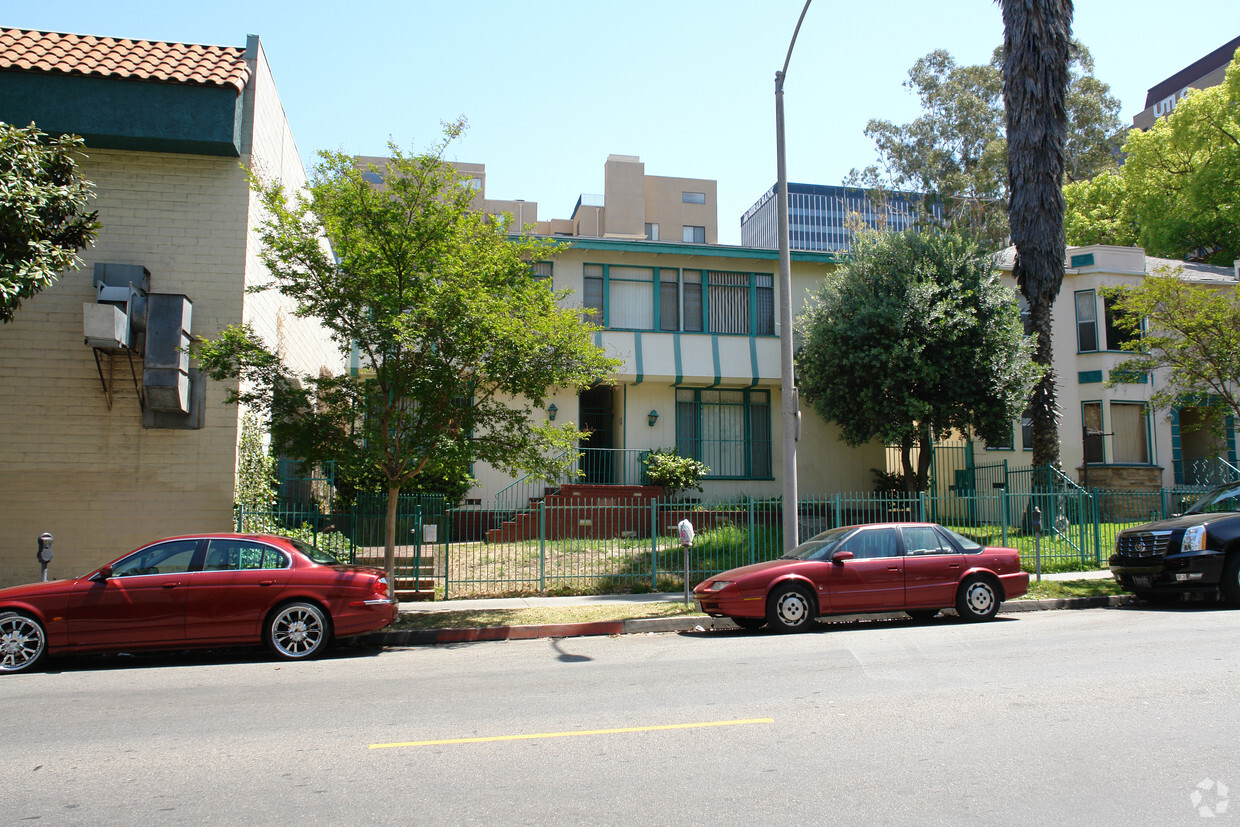 Primary Photo - 616 S Catalina St