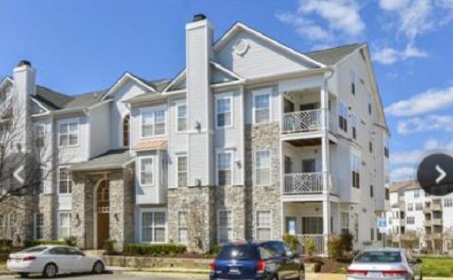 Foto principal - 5924 Founders Hill Dr