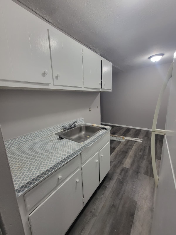 Foto del edificio - 14835 Euclid Ave