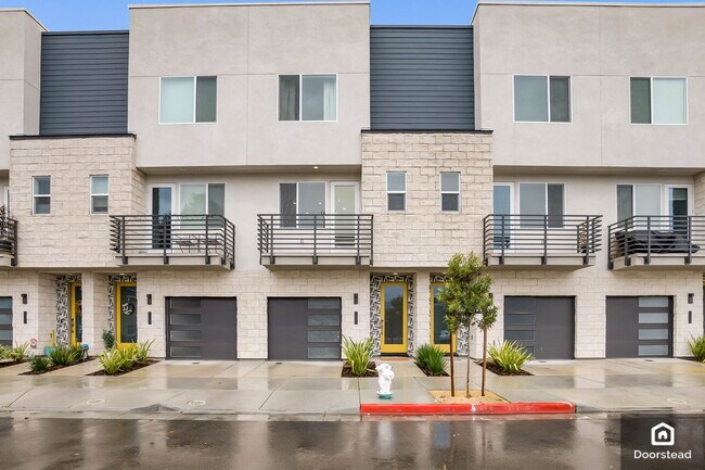 Building Photo - 3821 Wattling St