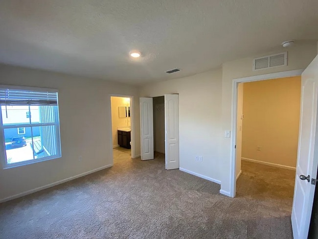 Building Photo - 9593 Mira Loma Dr