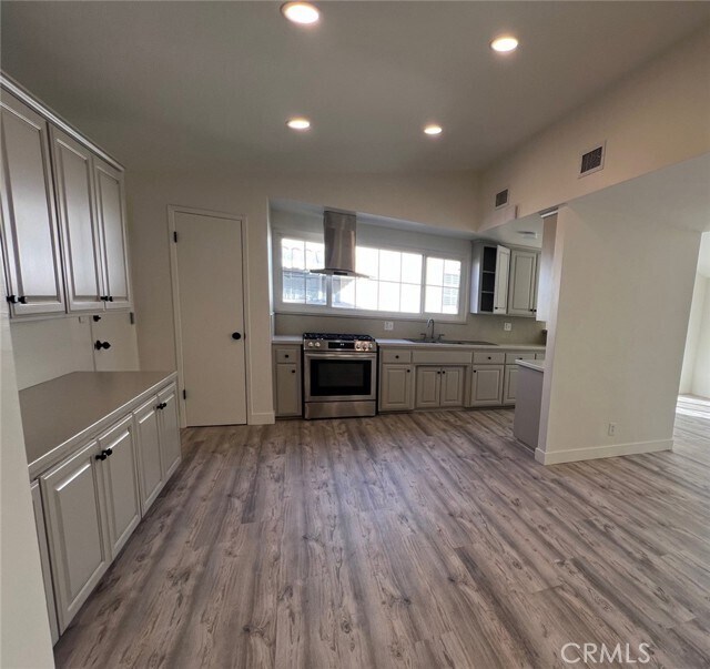 Foto del edificio - 9886 Brockway St