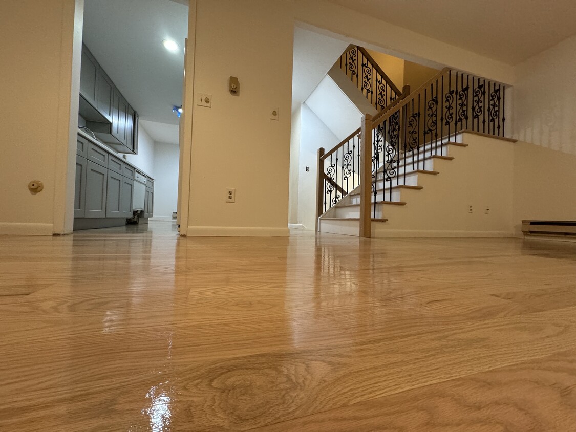 Main Floor Living Area - 3160 Eastwood Ct