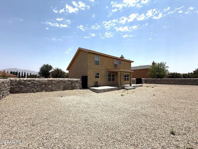 Building Photo - 6305 Rosa Gandara Pl