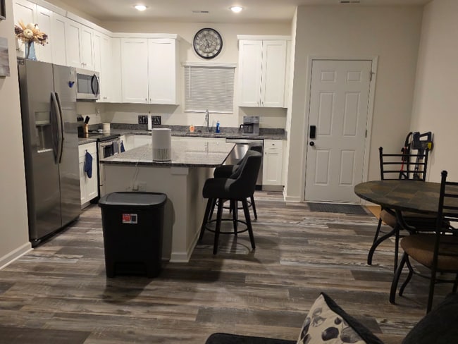 Foto del edificio - 533 Gantt St