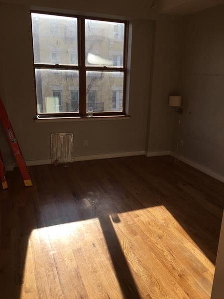 Foto principal - 381 S 5th St