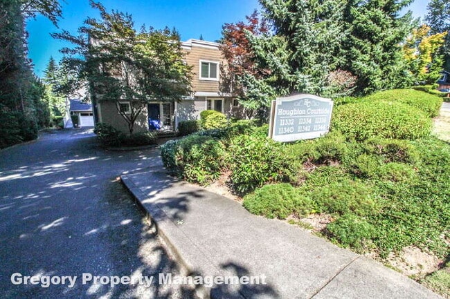 Building Photo - 11342 NE 67th St