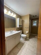 Building Photo - 35 Tomcyn Dr