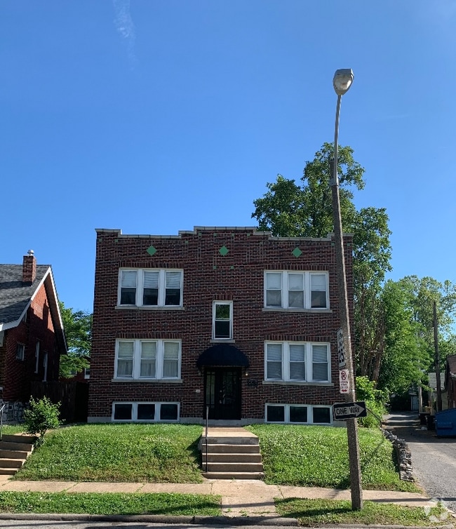 Building Photo - 5017 Milentz Ave
