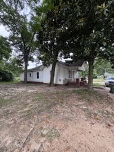 Building Photo - 632 Taggart Ave