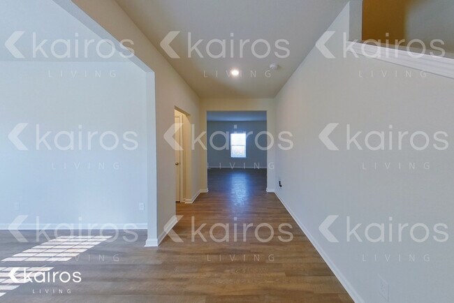 Foto del edificio - 3488 Bridgewood Drive