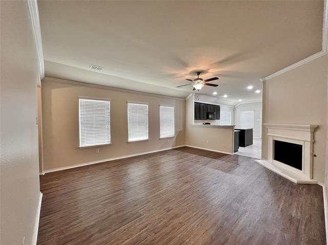 Foto del edificio - 8472 Gentian Dr