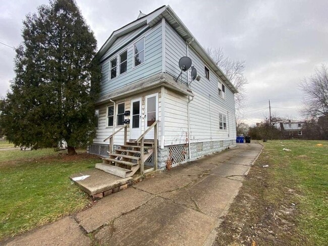 Building Photo - 7918 Force Ave