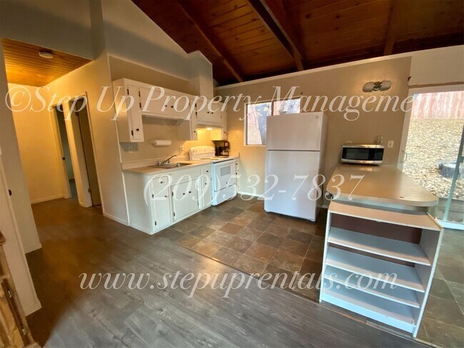 Foto del edificio - 22101 Crystal Falls Dr