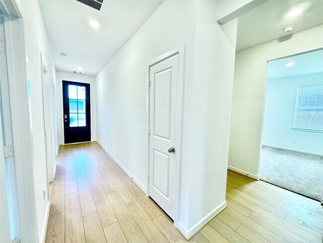 Foto del edificio - 21823 White Stone Creek Dr