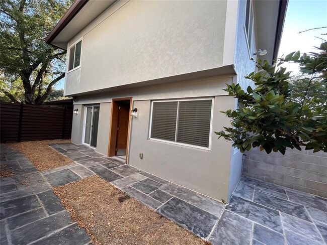 Building Photo - 8920 Trone Cir