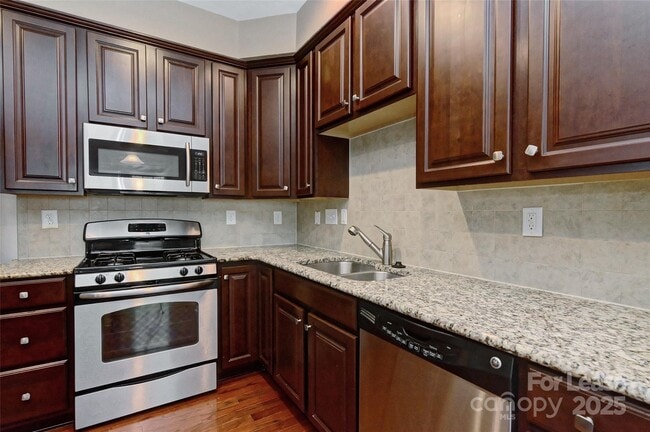 Building Photo - 7718 Sweet Fern Way