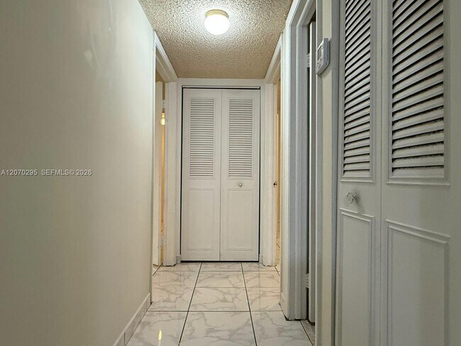 Foto del edificio - 8420 SW 133rd Avenue Rd