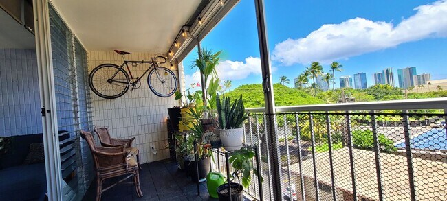 Foto del edificio - Spacious 1 BD 1 BA in downtown - Kinau Villa