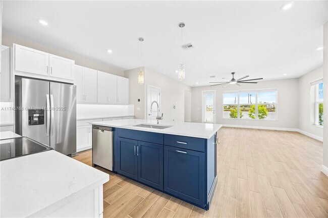 Building Photo - 3542 NW Solange Ct