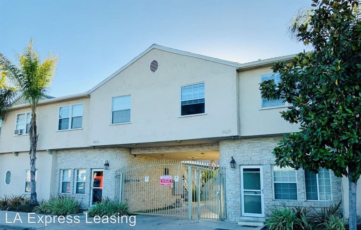 Primary Photo - 6633 Crenshaw Blvd