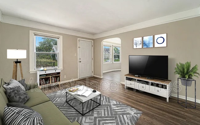 Building Photo - 9555 Montrose St