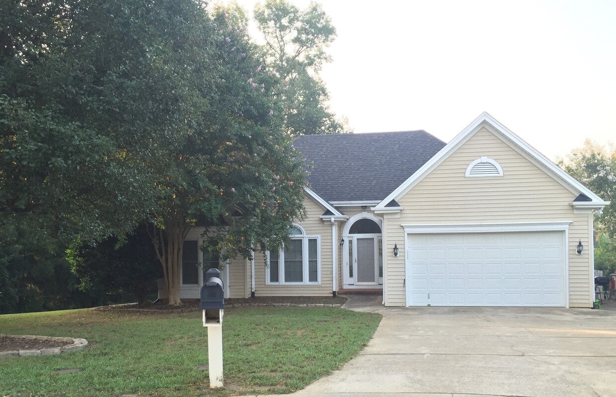 119 Ramble Rose Ct, Simpsonville, SC 29681 House Rental in
