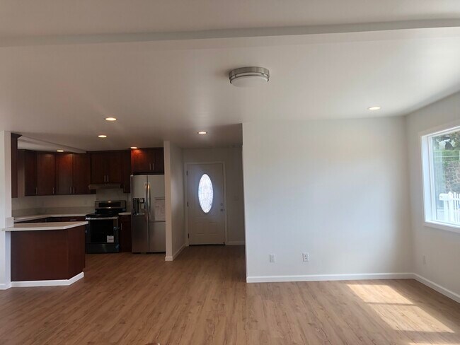 Foto del edificio - 2052 10th Ave