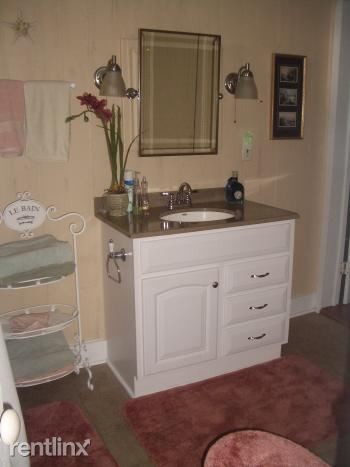 Foto del edificio - 2 br, 1 bath House - 217 Washington