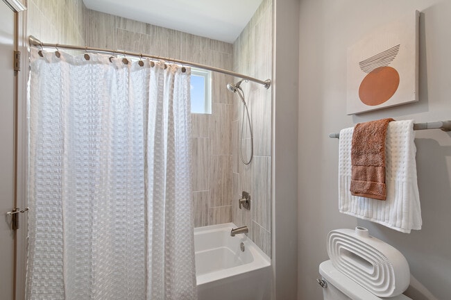 Bathroom 2 - 19Nineteen Promenade