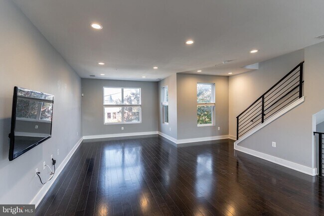 Foto del edificio - 3302 9th St NE