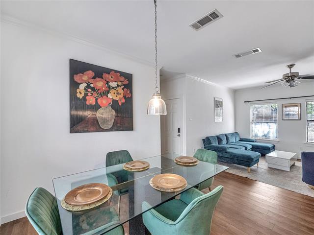 Foto del edificio - 4402 Holland Ave