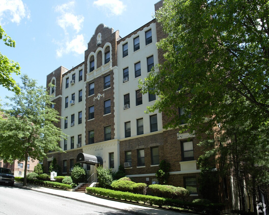 30 Windsor Ter, White Plains, NY 10601 Apartments White Plains, NY