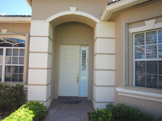 Building Photo - 9550  Lantern Bay Circle