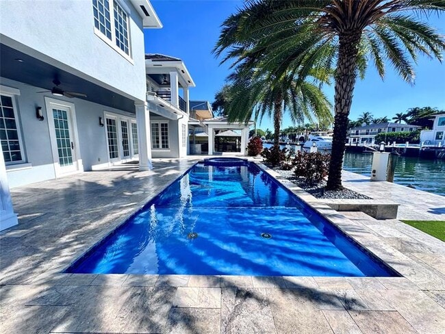 Foto del edificio - 1744 SE 9th St