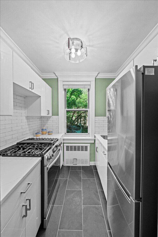 Foto del edificio - 629 Kappock St