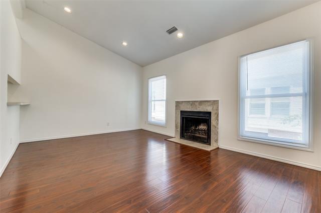 Foto del edificio - 4501 Glenwick Ln