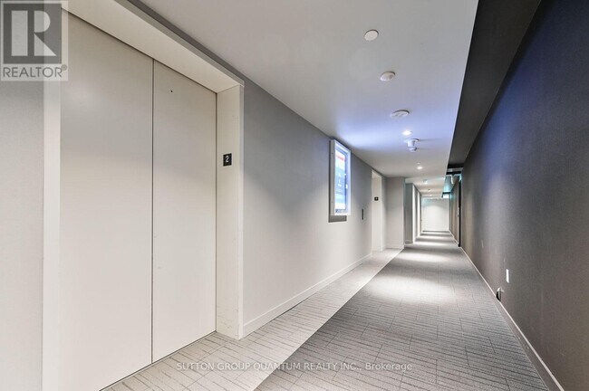 Building Photo - 3883 Quartz Rd